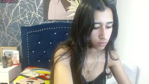 Snapshot of sofii_tk chatting on 04/09/26, 03:28 Sofii online show from 04/09/26, 03:28