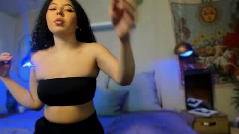 sofii_wild online show from 07/21/26, 12:40