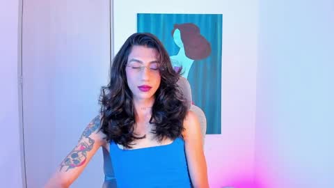 Sofi online show from 04/10/26, 02:33
