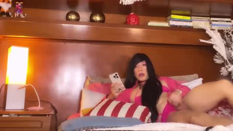 Snapshot of sofiiboniita_ chatting on 12/15/24, 07:57 Sofa bonita online show from 12/15/24, 07:57