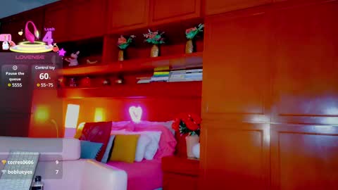 Snapshot of sofiiboniita_ chatting on 02/28/25, 05:04 Sofa bonita online show from 02/28/25, 05:04