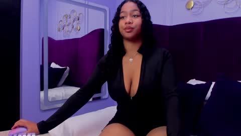 sofiifox online show from 01/07/25, 11:48