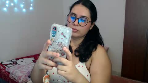 Snapshot of sofimabelnasty19 chatting on 09/20/25, 12:00 sofi online show from 09/20/25, 12:00