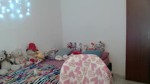 Snapshot of sofimabelnasty19 chatting on 09/27/25, 05:07 sofi online show from 09/27/25, 05:07