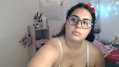 Snapshot of sofimabelnasty19 chatting on 11/08/25, 03:07 sofi online show from 11/08/25, 03:07