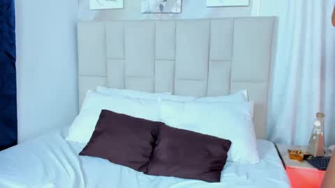 Snapshot of sofimalkova chatting on 01/28/25, 02:53 Sofi Malkova online show from 01/28/25, 02:53