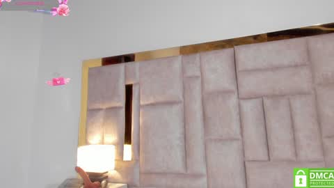 Sofia online show from 12/27/24, 11:21