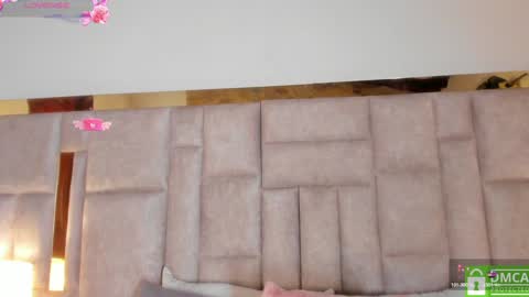Sofia online show from 12/28/24, 02:22