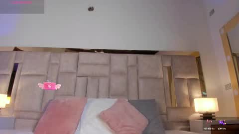 Sofia online show from 03/08/25, 07:42