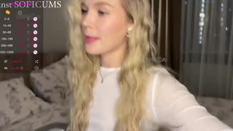 Snapshot of sofivolkova chatting on 03/04/26, 04:13 Sofia online show from 03/04/26, 04:13