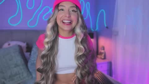 Sofi online show from 11/18/25, 12:31