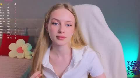 Milisa online show from 05/13/26, 08:27