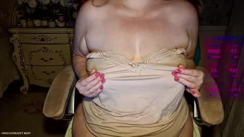 Hi Im Sofia             online show from 01/30/25, 03:08