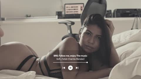 Snapshot of soft_fetish chatting on 03/12/25, 05:57 Camila M online show from 03/12/25, 05:57