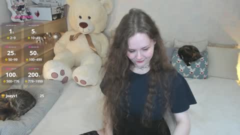 Mia online show from 12/15/24, 08:15