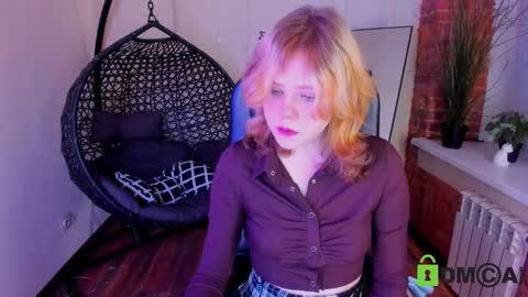 Snapshot of softflame chatting on 11/29/25, 03:26 softflame online show from 11/29/25, 03:26