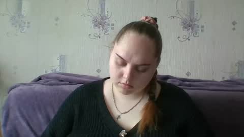 Snapshot of softhypnose chatting on 05/31/26, 12:01 softhypnose online show from 05/31/26, 12:01