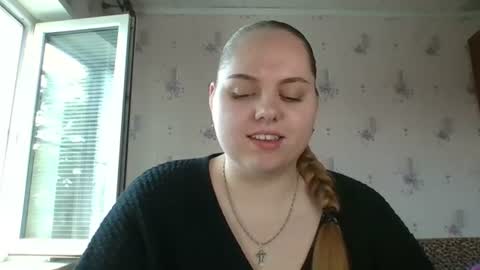 Snapshot of softhypnose chatting on 06/19/26, 08:18 softhypnose online show from 06/19/26, 08:18