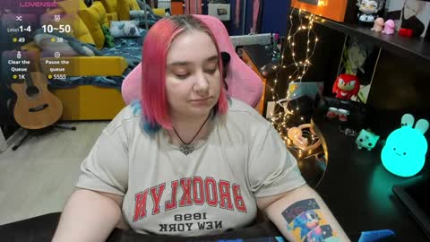 Sofie online show from 02/06/25, 03:20