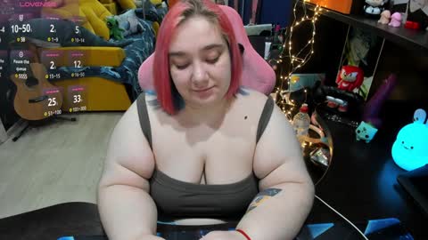 Sofie online show from 02/08/25, 02:36