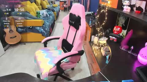 Sofie online show from 02/26/25, 06:04