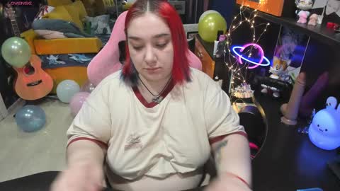 Sofie online show from 03/08/25, 03:06