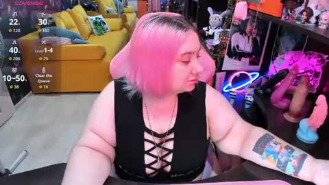 Sofie online show from 06/13/26, 02:42