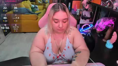 Sofie online show from 07/25/26, 02:20