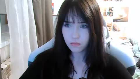 Eva online show from 07/10/26, 06:32