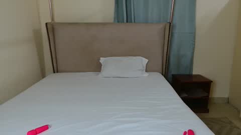 softlysinful online show from 11/15/25, 04:03