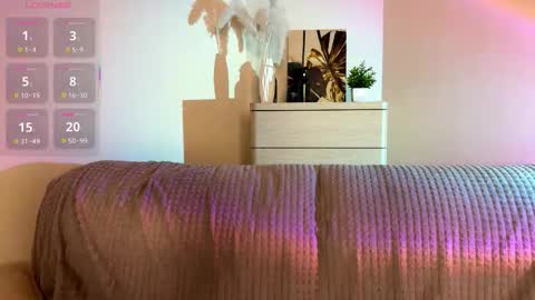 Snapshot of softrebel chatting on 12/16/25, 03:39 sofia online show from 12/16/25, 03:39