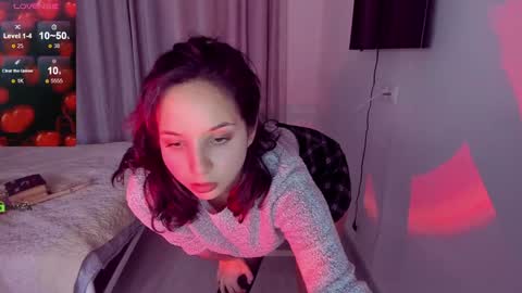 Snapshot of softt_kitty chatting on 01/05/25, 09:14 Emily online show from 01/05/25, 09:14