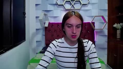 sofyswee online show from 03/11/25, 12:22