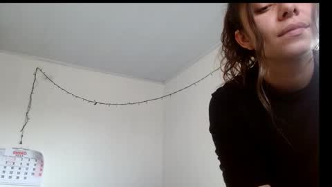 Snapshot of soka_lovers_04_ chatting on 01/09/25, 01:45 Sofia online show from 01/09/25, 01:45