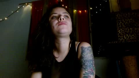 Snapshot of soka_lovers_04_ chatting on 01/21/25, 02:54 Sofia online show from 01/21/25, 02:54