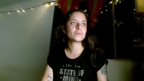 Snapshot of soka_lovers_04_ chatting on 02/14/25, 06:12 Sofia online show from 02/14/25, 06:12