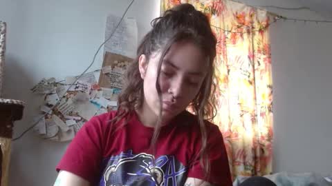 Snapshot of soka_lovers_04_ chatting on 10/28/25, 03:14 Sofia online show from 10/28/25, 03:14