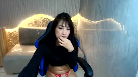 Snapshot of sol__r chatting on 06/10/26, 03:07 Sun online show from 06/10/26, 03:07