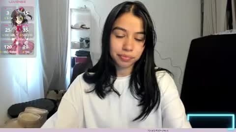 Snapshot of sol_lunaa23 chatting on 07/28/26, 06:42 sol online show from 07/28/26, 06:42