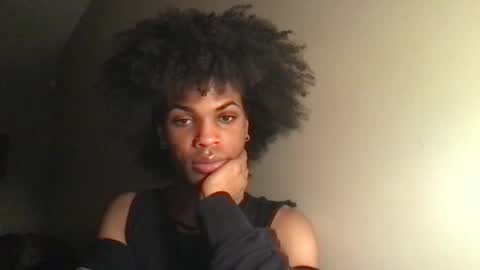 SolaceEve online show from 11/06/25, 01:28