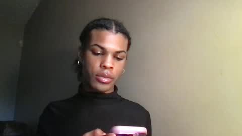 SolaceEve online show from 11/14/25, 07:34