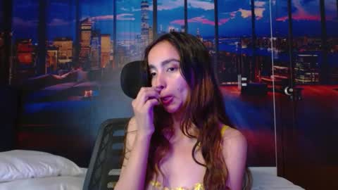 solarboom18 online show from 12/05/25, 07:43