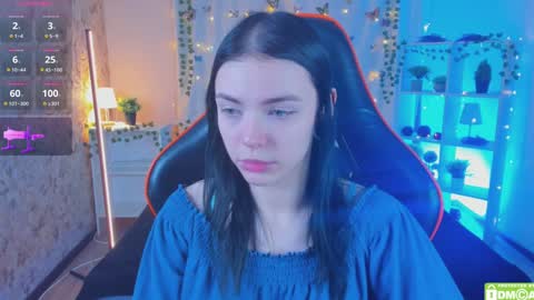Luna online show from 12/03/24, 12:38