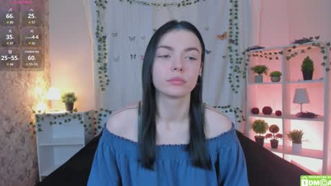 Luna online show from 12/26/24, 12:49