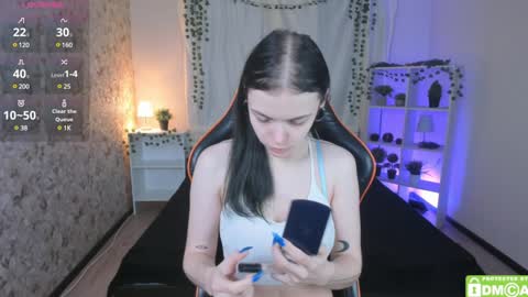 Luna online show from 01/26/25, 10:02