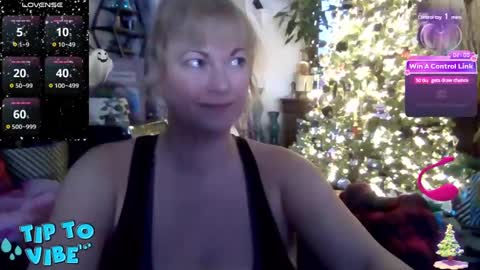 solesticia online show from 12/14/24, 08:40