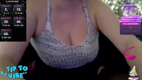 solesticia online show from 12/17/24, 12:56