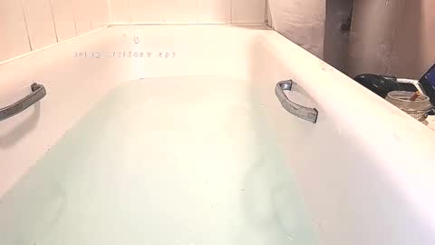 solo0o0o21 online show from 10/19/25, 08:04