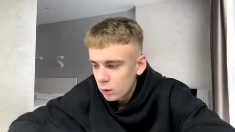 Snapshot of solofury chatting on 02/04/26, 08:53 Jett online show from 02/04/26, 08:53