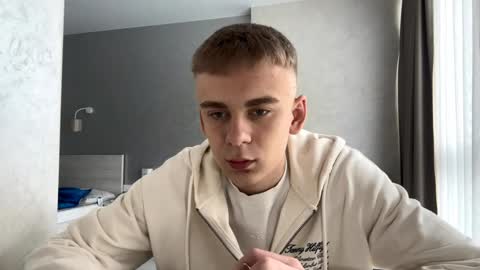Snapshot of solofury chatting on 04/09/26, 10:09 Jett online show from 04/09/26, 10:09